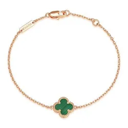 Vòng đeo tay Van Cleef & Arpels chính hãng giá bao nhiêu tiền?