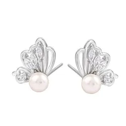 Khuyên Tai LiLi Jewelry Hình Cánh Bướm Đính Ngọc Trai LiLi_677575 Màu Trắng
