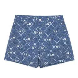 13 cách phối đồ với áo croptop cá tính, năng động cho mùa hè