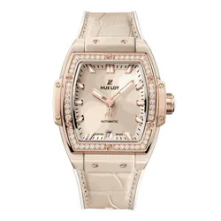 Loạt đồng hồ Hublot trendy tại sự kiện Watches & Wonders 2025