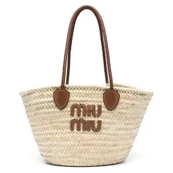 Cách Chọn Phụ Kiện Đi Biển Phù Hợp Cho Từng Mục Đích Khi Du Lịch