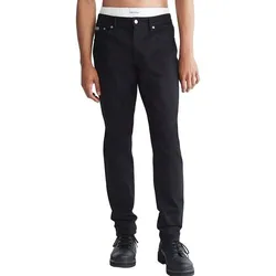 5 thương hiệu thời trang denim mà các cô gái nên có trong tủ đồ