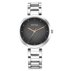 Đồng Hồ Nữ Titan Workwear Quartz Analog Black Dial Silver Stainless Steel Strap Watch 2480SM13 Màu Đen - Bạc