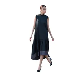 Váy Suông Nữ F2 Fashion & Freedom Kate Into The Wood D814-S-0524 Màu Đen Size S