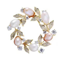 Cài Áo Nữ Meri Blossom Wreath BR39 Màu Vàng Phối Trắng