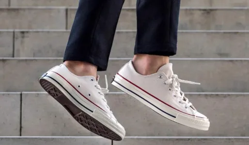 Top 5 giày Converse nam trắng chính hãng được yêu thích nhất hiện nay