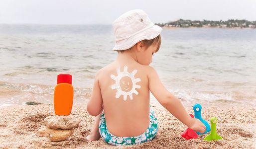 Khi nào nên dùng kem chống nắng cho trẻ? 10 kem chống nắng cho trẻ em tốt nhất