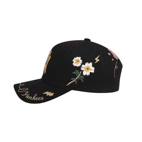 Mũ MLB New York Yankees Adjustable Hat In Black With Flower Pattern-4