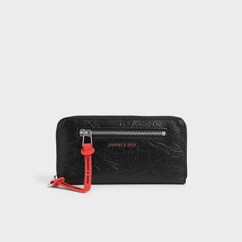 Ví Cầm Tay Nữ Charles & Keith CNK Mini Wrinkled Effect Long Wallet 10680817 Màu Đen