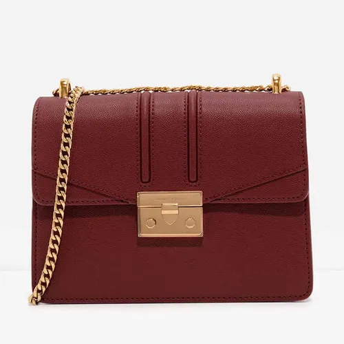 Túi Đeo Vai Nữ Charles & Keith CNK Metallic Accent Chain Strap Shoulder Bag 20160069 Màu Đỏ
