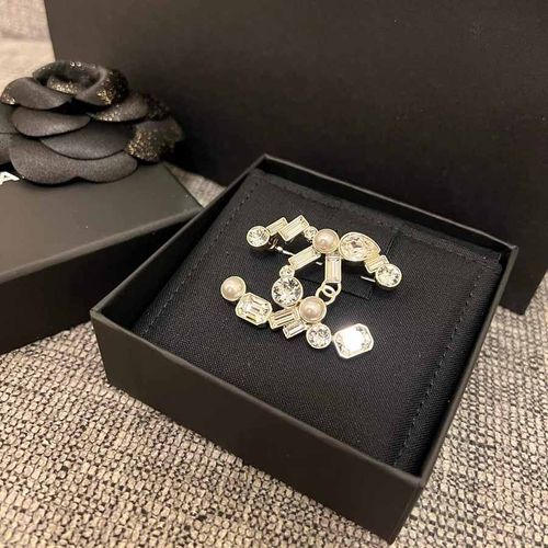 Cài Áo Chanel Brooch CC Silver Pearls Crystals-2