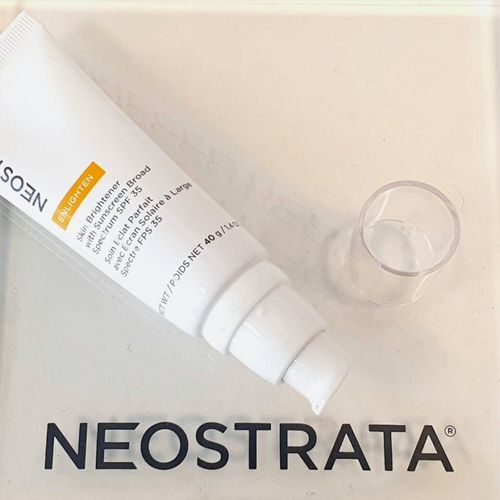 Kem Chống Nắng Neostrata Enlighten Skin Brightener SPF35 40g-2