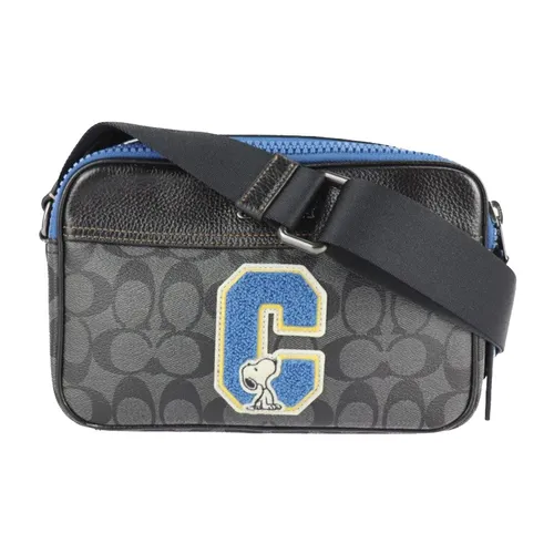 Túi Đeo Chéo Nam Coach X Peanuts Graham Crossbody In Signature Canvas With Snoopy C4027 Màu Đen