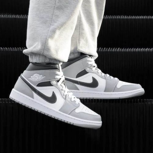 Giày Thể Thao Nike Air Jordan 1 Mid ‘Light Smoke Grey’ 554724-078 Màu Xám Trắng Size 40.5-5