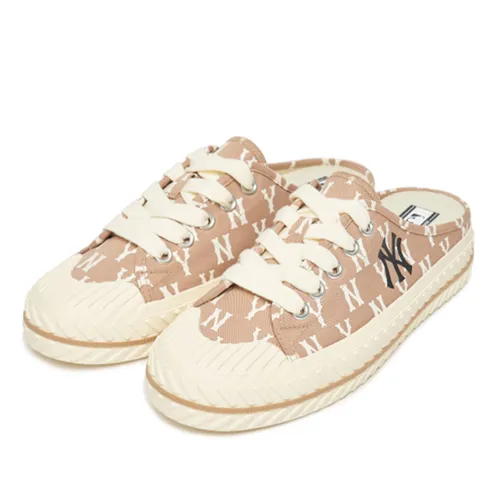 Giày MLB Playball Mule Monogram New York Yankees 3AMUM212N-50BGD Màu Nâu Size 250