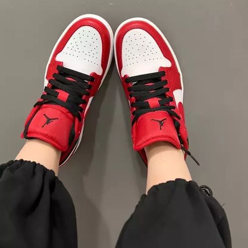 Giày Thể Thao Nike Air Jordan 1 Low 'Reverse Black Toe' 553558-163 Màu Đỏ Trắng Size 40.5-2