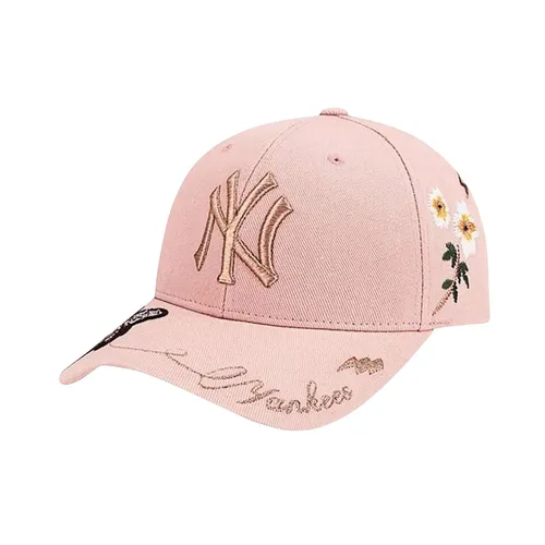 Mũ MLB New York Yankees Gold Bee Adjustable Cap Màu Hồng