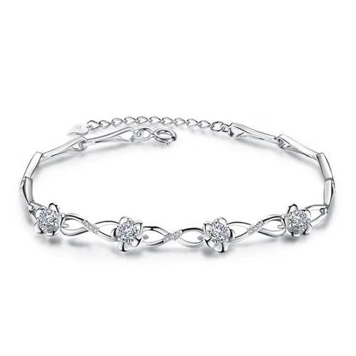 Vòng Đeo Tay LiLi Jewelry Hình Hoa Mai Đính Đá CZ Lili_196734 Màu Bạc