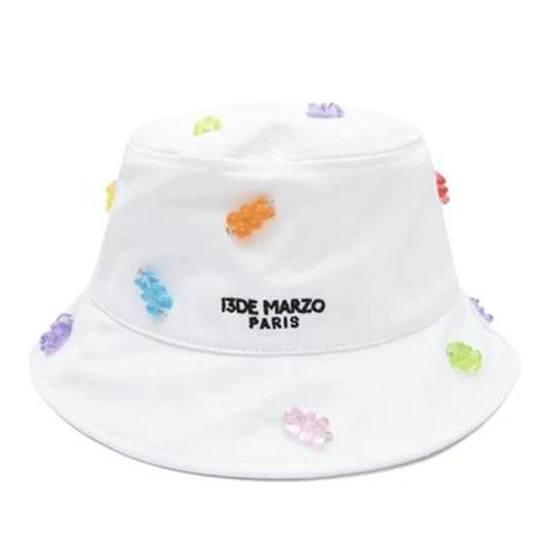 Mũ 13 De Marzo Gummy Bear Bucket Hat White