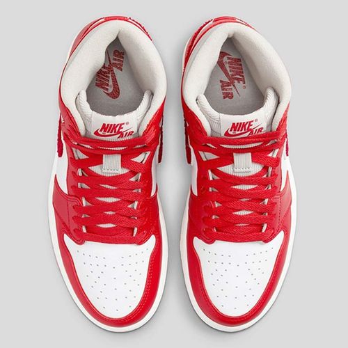 Giày Thể Thao Nike Air Jordan 1 Retro High OG DJ4891-061 Màu Đỏ Trắng Size 36.5-6