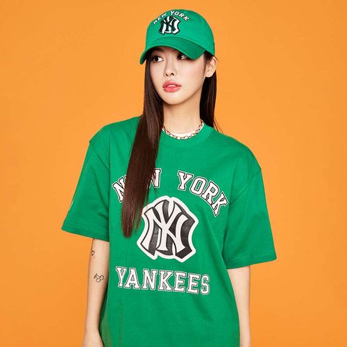 Áo Phông MLB Varsity Overfit New York Yankees Tshirt 3ATSV0233-50GNP Màu Xanh Green-3