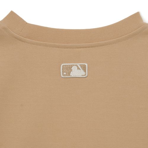 Áo Croptop Nữ MLB Boston Red Sox Tshirt 3FTSB0633-43SAL Màu Kem-4