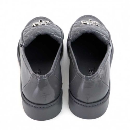 Giày Lười Nữ Chanel CC Gray Patent Loafers Màu Ghi Size 37-2
