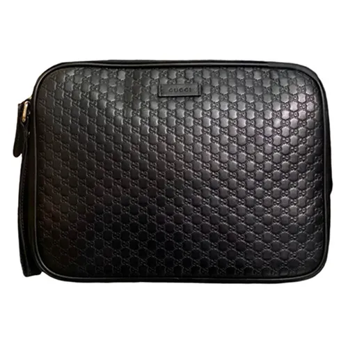 Túi Cầm Tay Nam Gucci Signature Soft Pouch Clutch Màu Đen