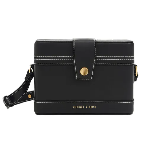 Túi Đeo Chéo Charles & Keith CNK Bronte Contrast Trim Boxy Crossbody Bag CK2-80701182 Màu Đen
