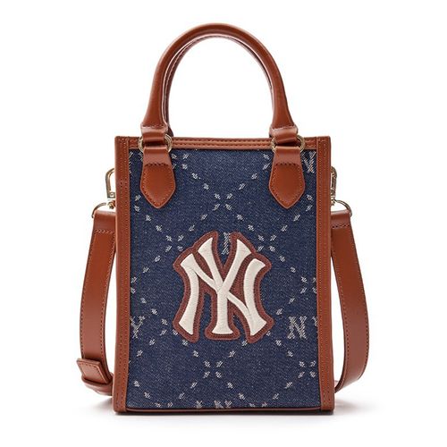 Túi Đeo Chéo MLB Classic Monogram Jacquard New York Yankees Bag 7ACRMD93N-50NYS Màu Xanh Navy