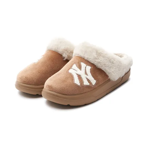 Dép MLB Korea - Dép Sục MLB Bouncer Fur Mule New York Yankees 3AMUPSF36-50CAD Màu Nâu - Vua Hàng Hiệu