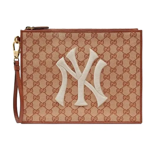 Túi xách - Túi Cầm Tay Unisex Gucci X NY Yankees Patch Classic GG Canvas Clutch 547796 Màu Nâu - Vua Hàng Hiệu