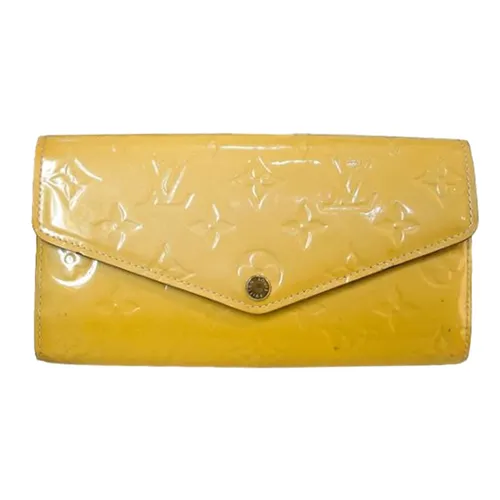 Ví Nữ Louis Vuitton LV Monogram Sarah Vernis Portofoyille Bi Fold Wallet Yeallow Màu Vàng