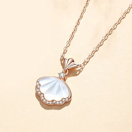 Dây Chuyền Nữ Lili Jewelry Bạc Đính Đá CZ Hình Vỏ Sò Maris LILI_394974 Màu Vàng Hồng