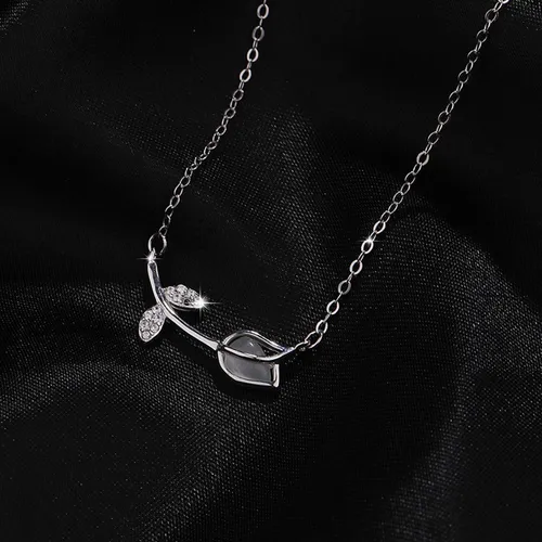 Dây Chuyền Nữ Lili Jewelry Đính Đá CZ Hình Bông Hoa Hồng Rose LILI_579451 Màu Bạc