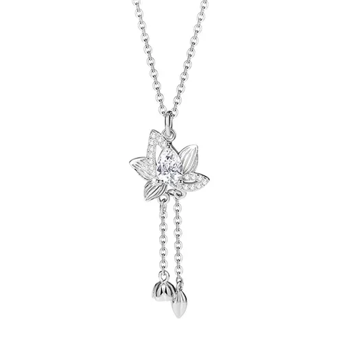 Dây Chuyền Nữ Lili Jewelry Đính Đá CZ Hình Bông Sen Sarah LILI_125758 Màu Bạc