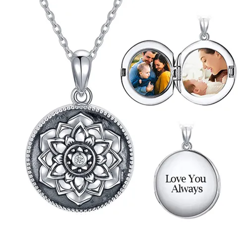 Dây Chuyền Nữ Lili Jewelry Hình Tròn Bông Sen Gắn Hình Ảnh Theo Yêu Cầu LILI_054083 Màu Bạc