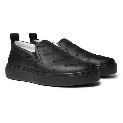 Giày - Giày Lười Nam Bottega Veneta Dodger Intrecciato Leather Slip-On Sneakers Màu Đen Size 40.5 - Vua Hàng Hiệu