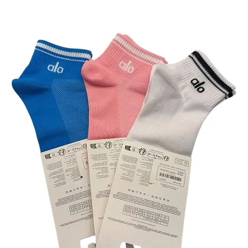 Thời trang - Tất Alo Yoga Unisex Half-Crew Throwback Sock Pink Màu Hồng Freesize - Vua Hàng Hiệu