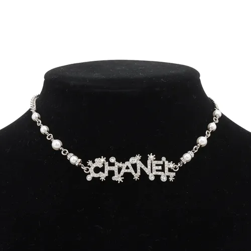 Dây Chuyền Nữ Chanel Logo F23P, GP x Rhinestone Màu Bạc