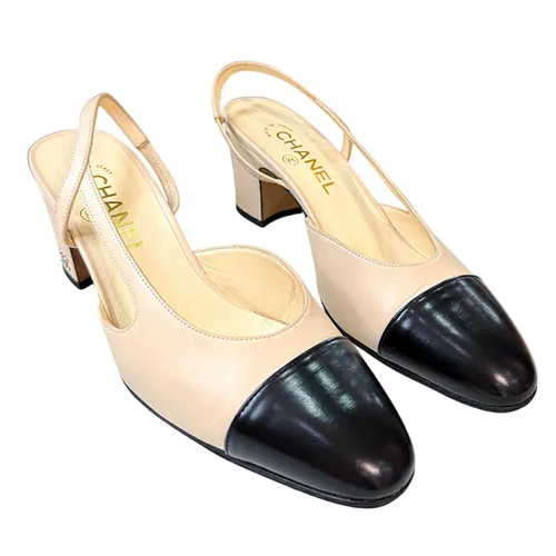 Giày Cao Gót Nữ Chanel Leather CC Slingback Sandals Black/ Beige Màu Be Đen Size 37.5