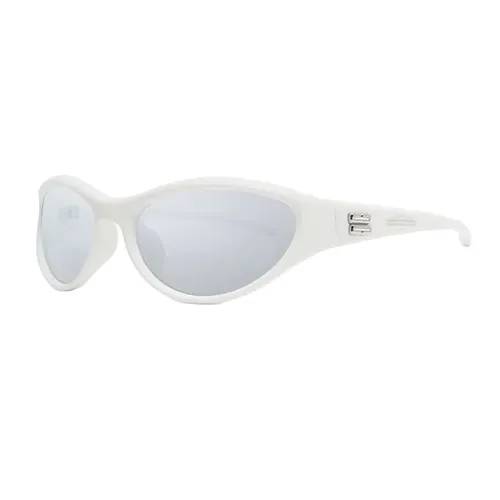 Kính Mát Gentle Monster GM Sugar Buff W3 Sunglasses Màu Trắng