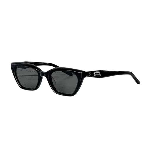 Kính Mát Unisex Gentle Monster GM Nonn 01 Màu Đen Xám