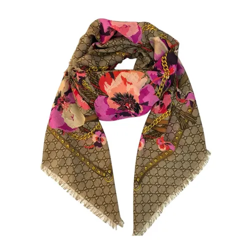Khăn Choàng Nữ Gucci GG Bloom Scarf New In Pink Màu Be Họa Tiết