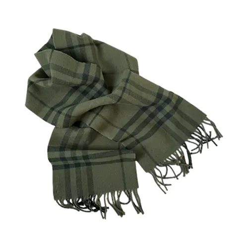 Khăn Quàng Cổ Burberry Check Scarf Màu Khaki