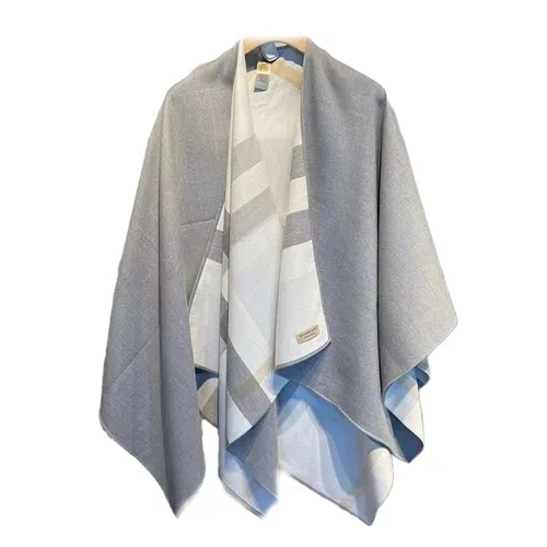 Khăn Choàng Burberry Gray Charlotte Reversible Check Poncho Cape Jacket Màu Xám