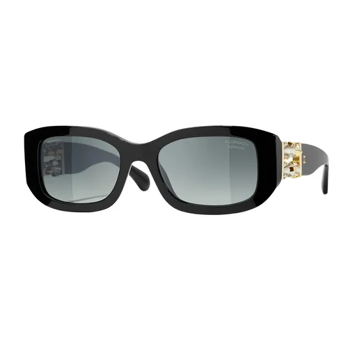 Kính Mát Chanel Rectangle Sunglasses A71696 X08283 S2218 Màu Đen