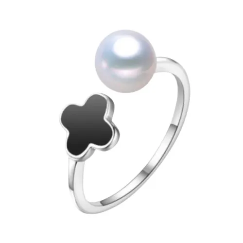 Nhẫn Nữ Jessica Pearl Black Clover JR11 Màu Bạc