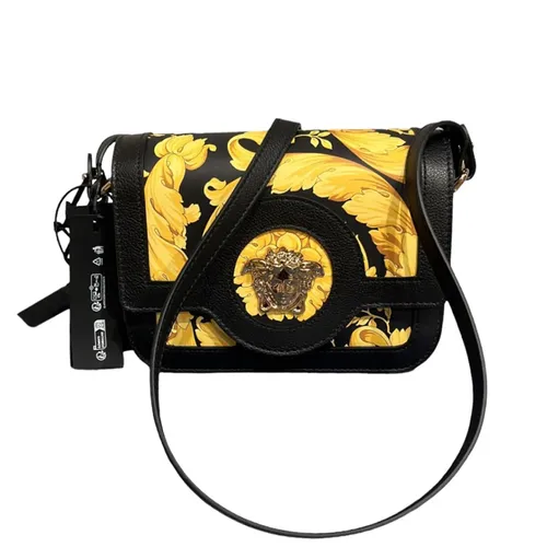 Túi Đeo Chéo Nữ Versace Printer Calf Leather Màu Đen/Vàng