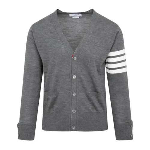 Áo Cardigan Nam Thom Browne Med Grey Merino Wool 4-bar Classic V-neck MKC002A Y1014 038 Màu Xám Size 2